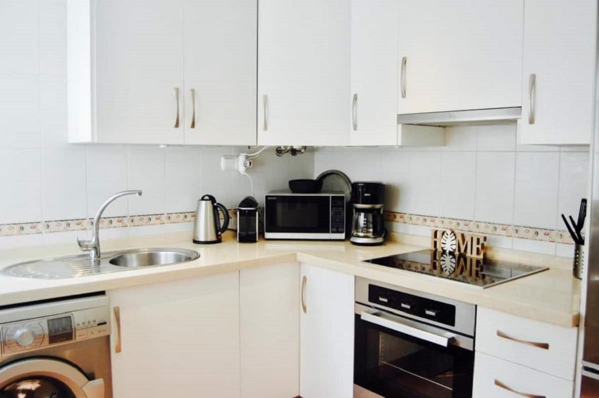Fantastic 1 Bedroom Apartment In The Centre Of Nerja Ngoại thất bức ảnh