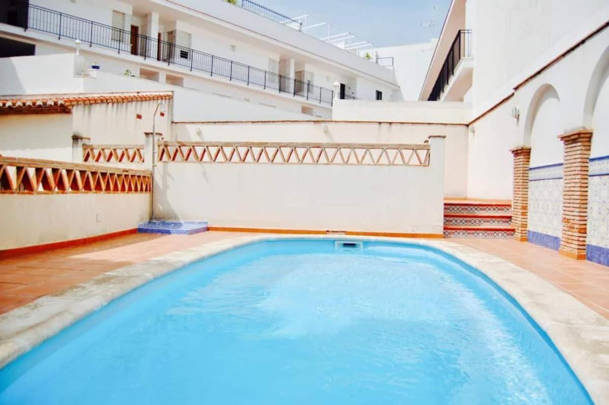 Fantastic 1 Bedroom Apartment In The Centre Of Nerja Ngoại thất bức ảnh